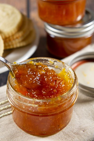 loquat jam