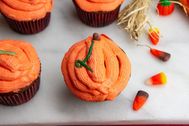 Pumpkin cupcakes with Maple Frosting