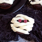 a chocolate mummy cupcake