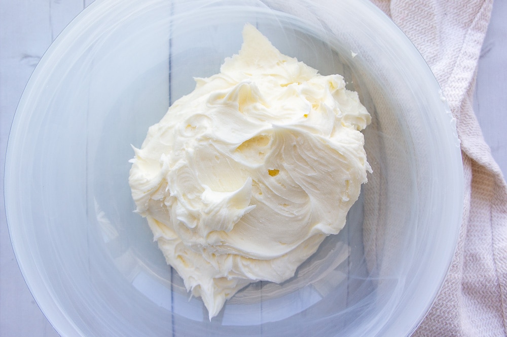 Easy Vanilla Buttercream The Flour Handprint