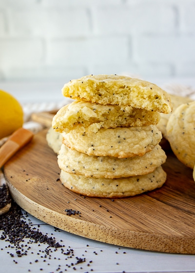 Zesty and Delicious Lemon Poppy Seed Cookies